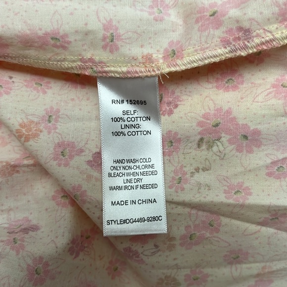 ⚡️NWT⚡️KOKO + MASON Floral Tiered Maxi Dress - Picture 9 of 9